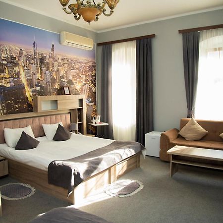 Castello Inn Баку Экстерьер фото